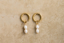 Load image into Gallery viewer, INDIGO &amp; WOLFE - ILLARIA EARRINGS
