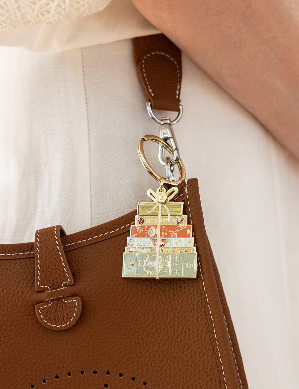 BESPOKE LETTERPRESS - ENAMEL KEYRING - BOOK STACK