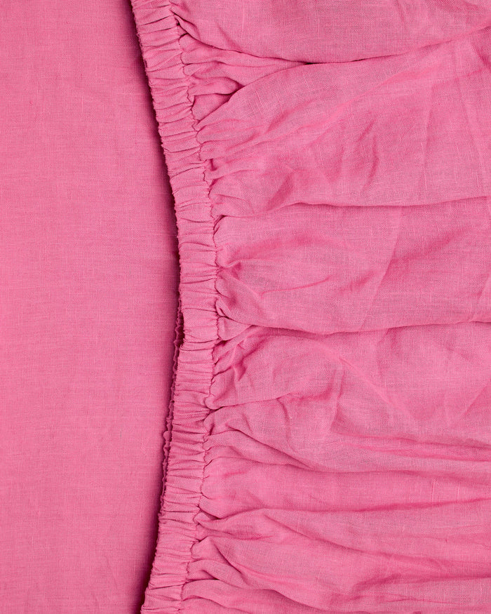 KIP & CO - BAROQUE ROSE LINEN QUEEN FITTED SHEET