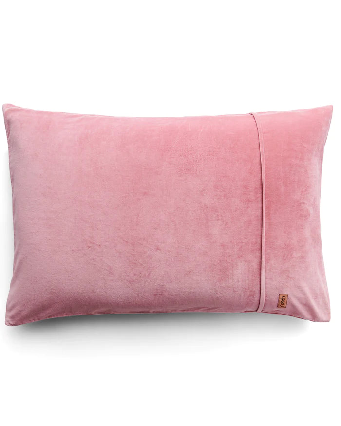 Dusty rose hotsell velvet pillow