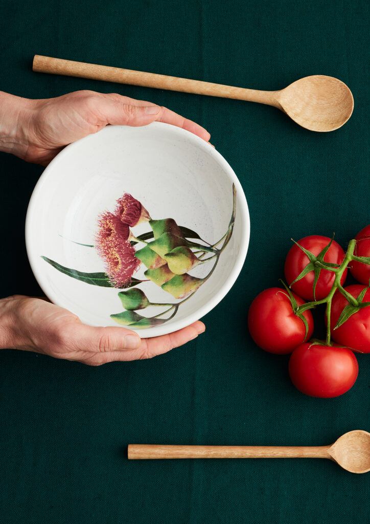 ANGUS & CELESTE - MACRO BOTANICS BOWL, SMALL - SILVER PRINCESS GUM