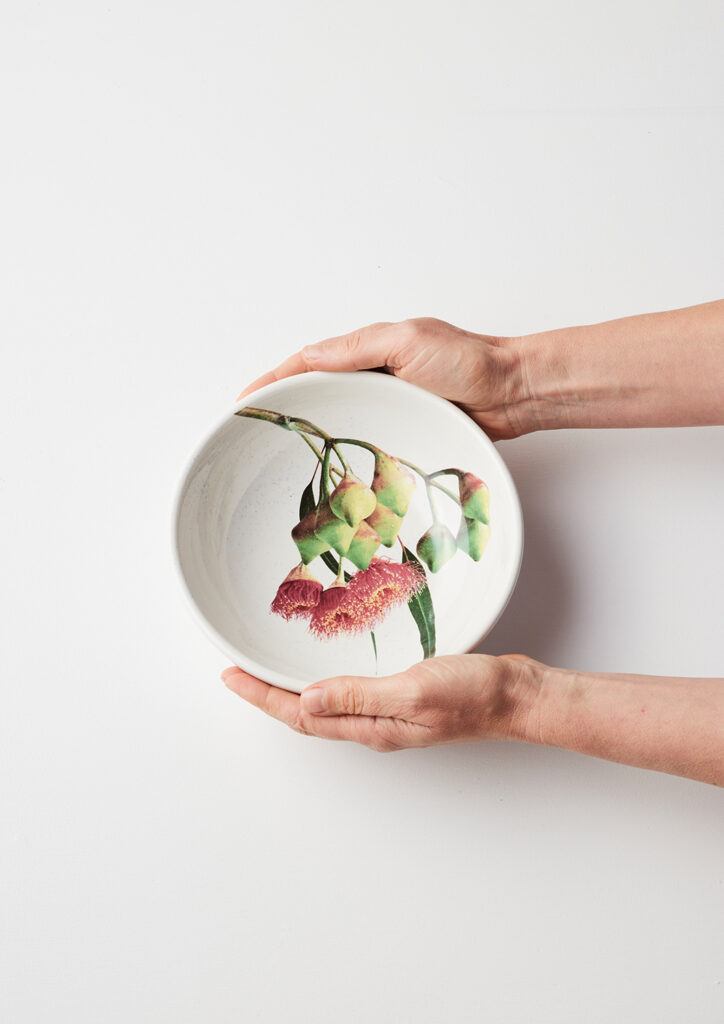 ANGUS & CELESTE - MACRO BOTANICS BOWL, SMALL - SILVER PRINCESS GUM