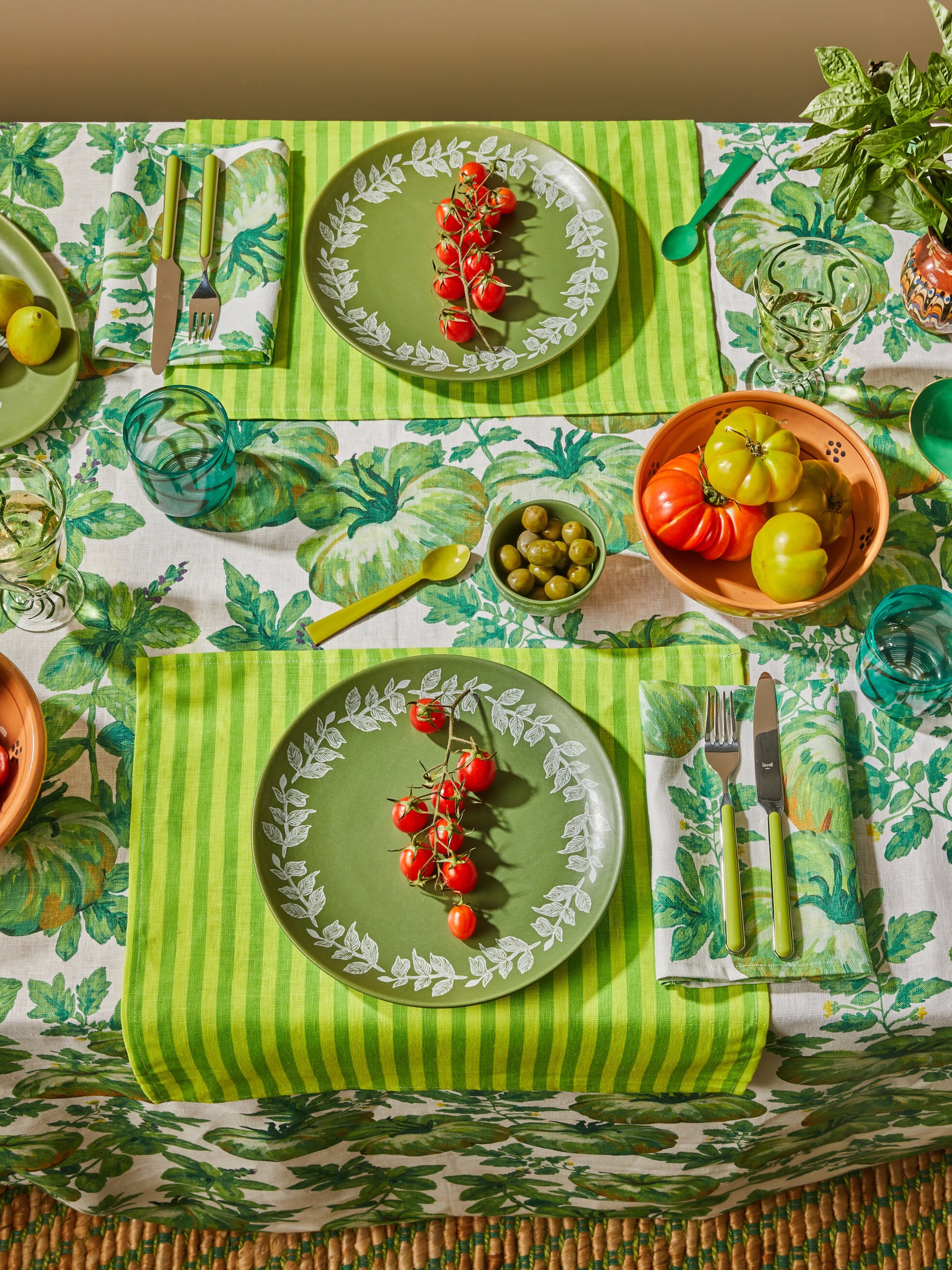 BONNIE & NEIL - NAPKINS SET OF 4 - HEIRLOOM GREEN