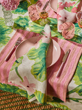 Load image into Gallery viewer, BONNIE &amp; NEIL - NAPKINS SET OF 4 - GERANIUM MULTI
