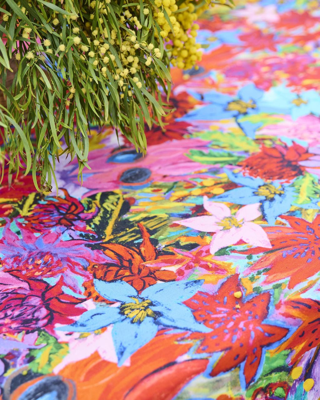 KIP & CO X JENNY KEE - LINEN STANDARD RECTANGULAR TABLECLOTH - GROWING THE PEACE