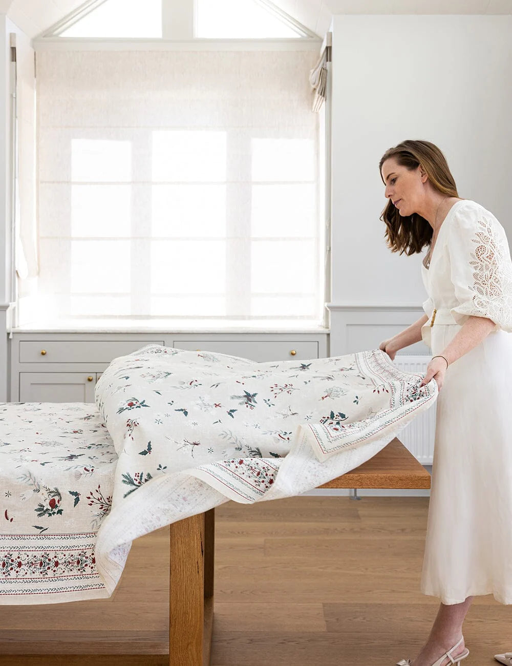 BESPOKE LETTERPRESS - 100% LINEN TABLECLOTH - HEIRLOOM CHRISTMAS HOLLY