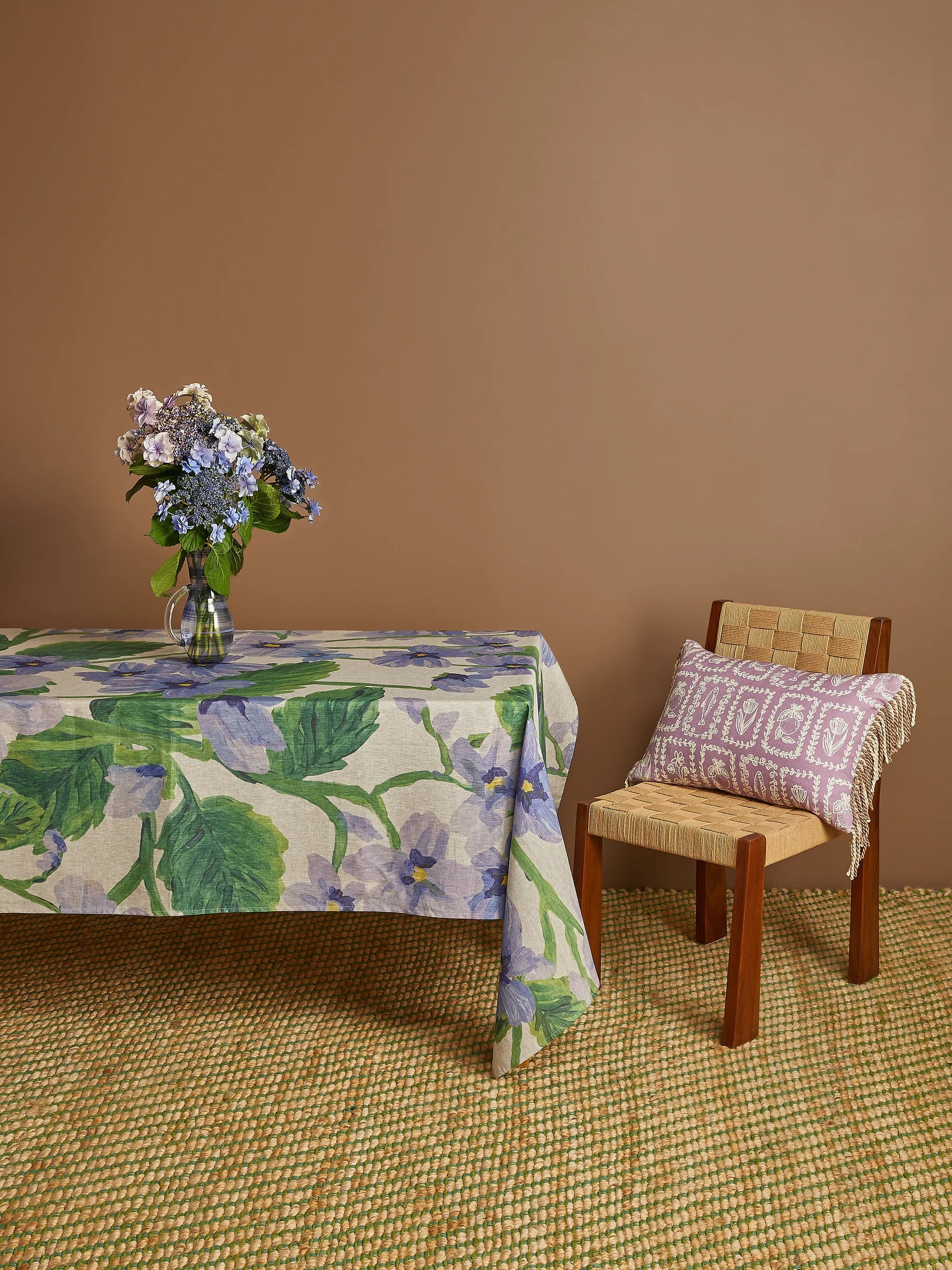 BONNIE & NEIL - MEDIUM LINEN TABLECLOTH - LILAS BLUE