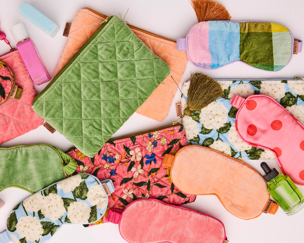 KIP & CO - VELVET COSMETICS PURSE - PESTO