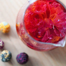 Load image into Gallery viewer, BETTER TEA CO - BLOOMING TEA BALLS ( SET OF 6 )

