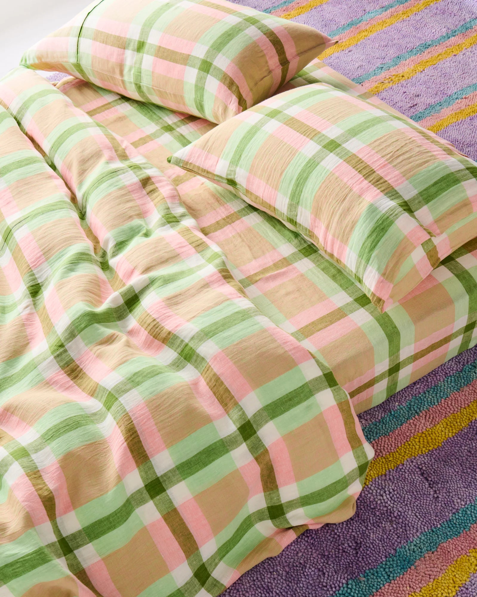KIP & CO - LINEN FITTED SHEET - PISTACHIO TARTAN
