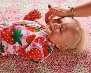 KIP & CO - ORGANIC LONG SLEEVE ZIP ROMPER - STRAWBERRY JAM
