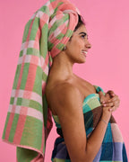 KIP & CO - TERRY BATH TOWEL - PISTACHIO TARTAN