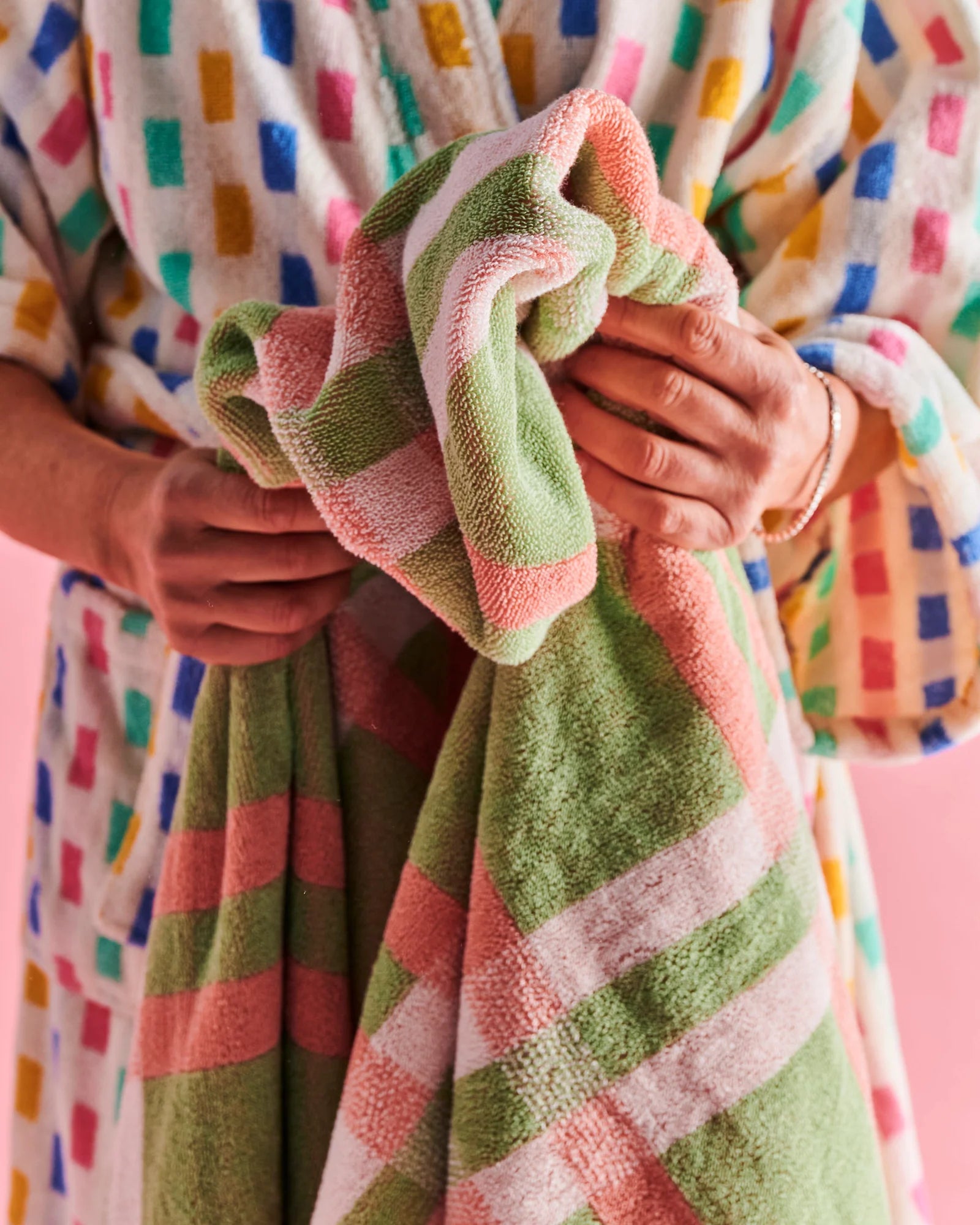 KIP & CO - TERRY HAND TOWEL - PISTACHIO TARTAN
