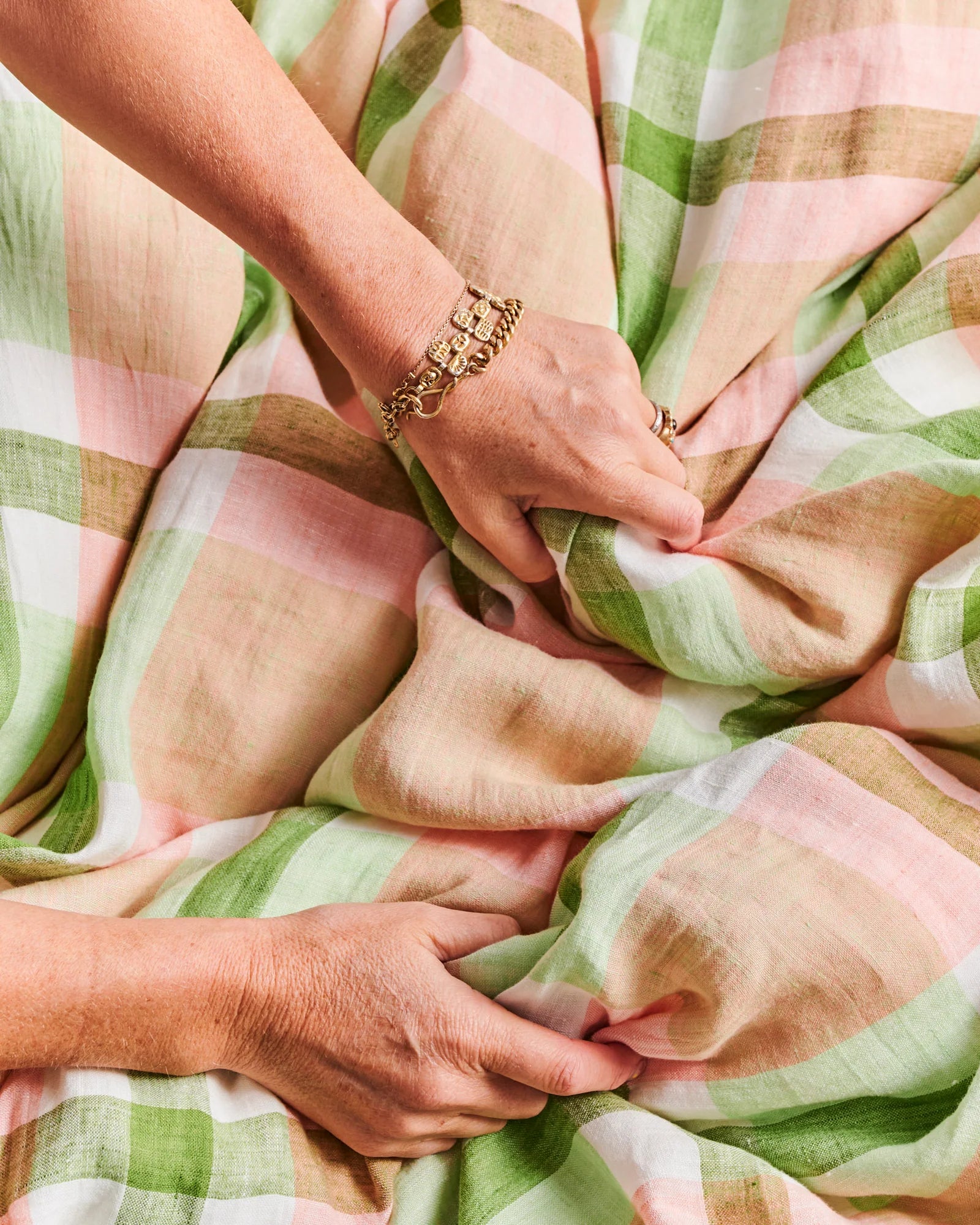 KIP & CO - LINEN QUILT COVER - PISTACHIO TARTAN