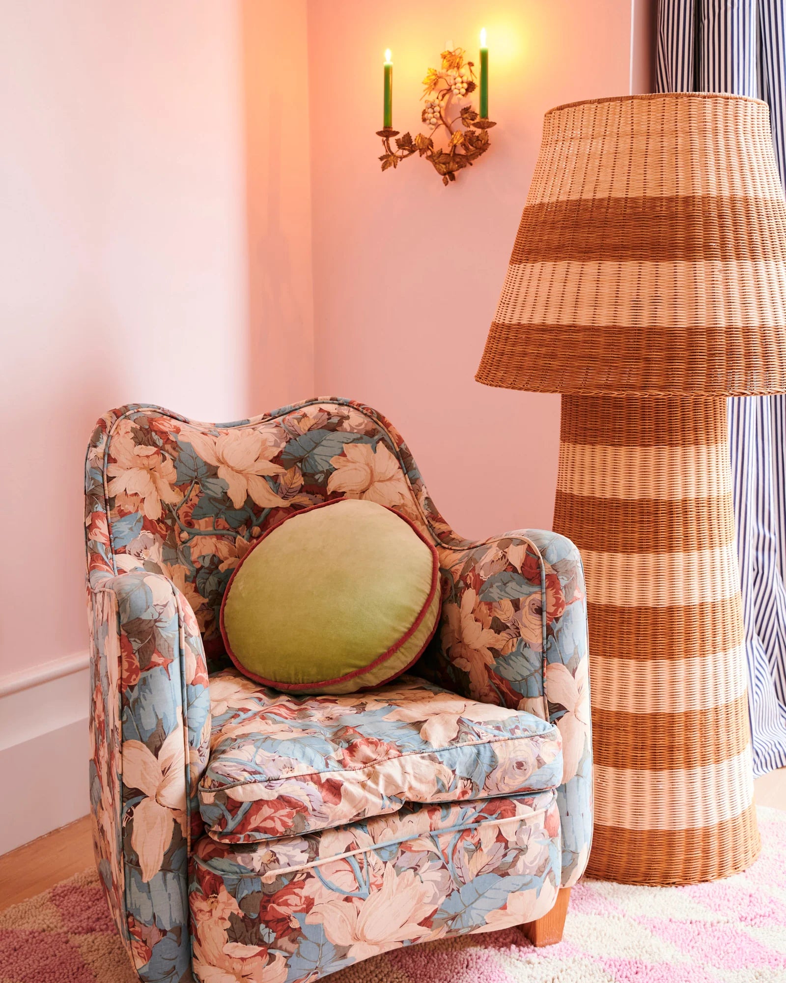 KIP & CO - VELVET PEA CUSHION - MINTED