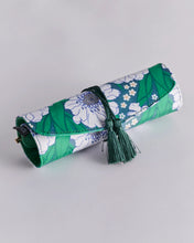 Load image into Gallery viewer, KIP &amp; CO - VELVET JEWELLERY ROLL  - TUMBLING FLOWERS GREEN
