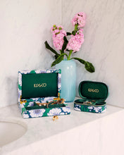 Load image into Gallery viewer, KIP &amp; CO - VELVET JEWELLERY BOX SMALL - TUMBLING FLOWERS GREEN
