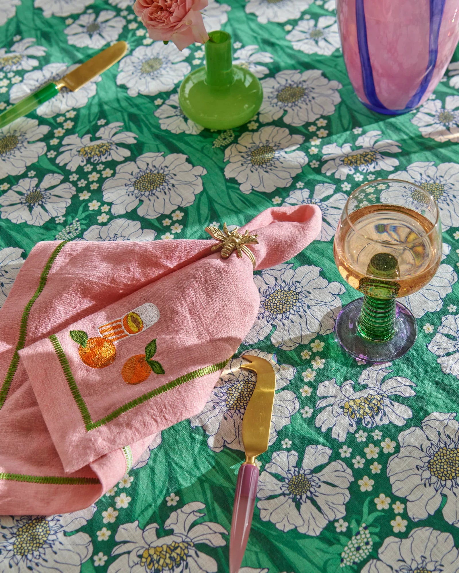 KIP & CO - EMBROIDERED LINEN 4P NAPKIN SET - SUPPER CLUB