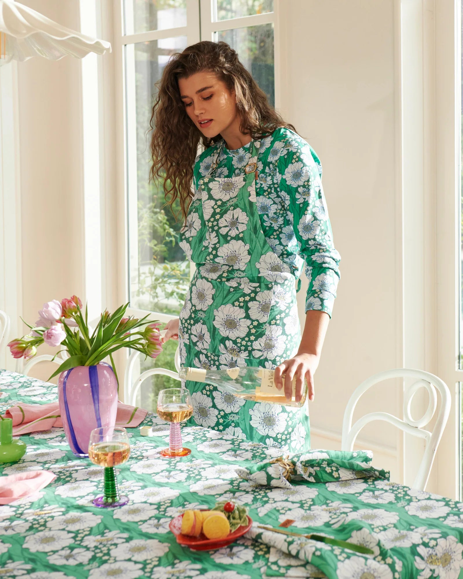 KIP & CO - LINEN 4P NAPKIN SET - TUMBLING FLOWERS GREEN