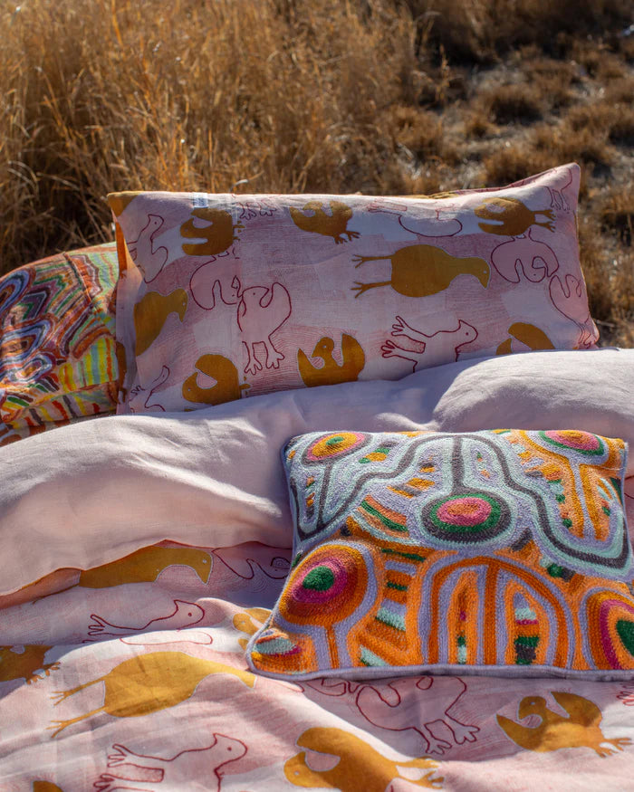 KIP & CO X ERNABELLA ARTS - TJULPU KULUNYPA LINEN QUILT COVER