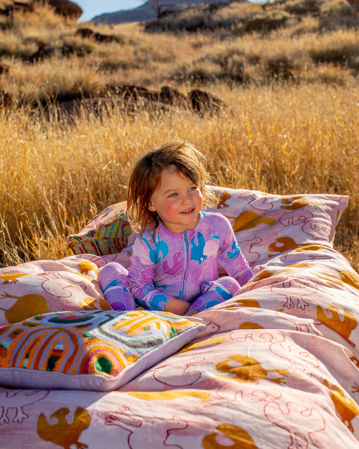 KIP & CO X ERNABELLA ARTS - TJULPU KULUNYPA LINEN QUILT COVER