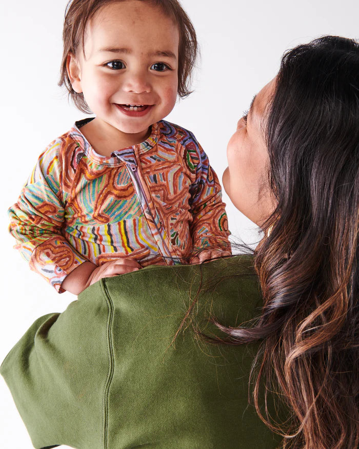 KIP & CO X ERNABELLA ARTS - NGAYUKU NGURA ORGANIC LONG SLEEVE ZIP ROMPER