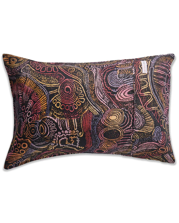 KIP & CO X ERNABELLA ARTS - TJALA TJUKURPA LINEN PILLOWCASES 2P STANDARD SET