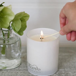 OLIEVE & OLIE SOY & OLIVE OIL CANDLE