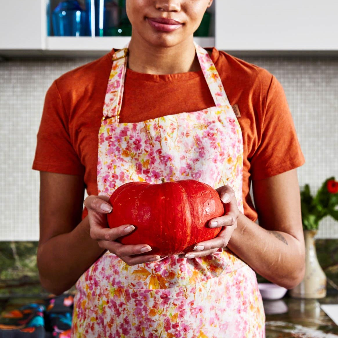 KIP & CO - BUDDING BLOSSOM LINEN APRON
