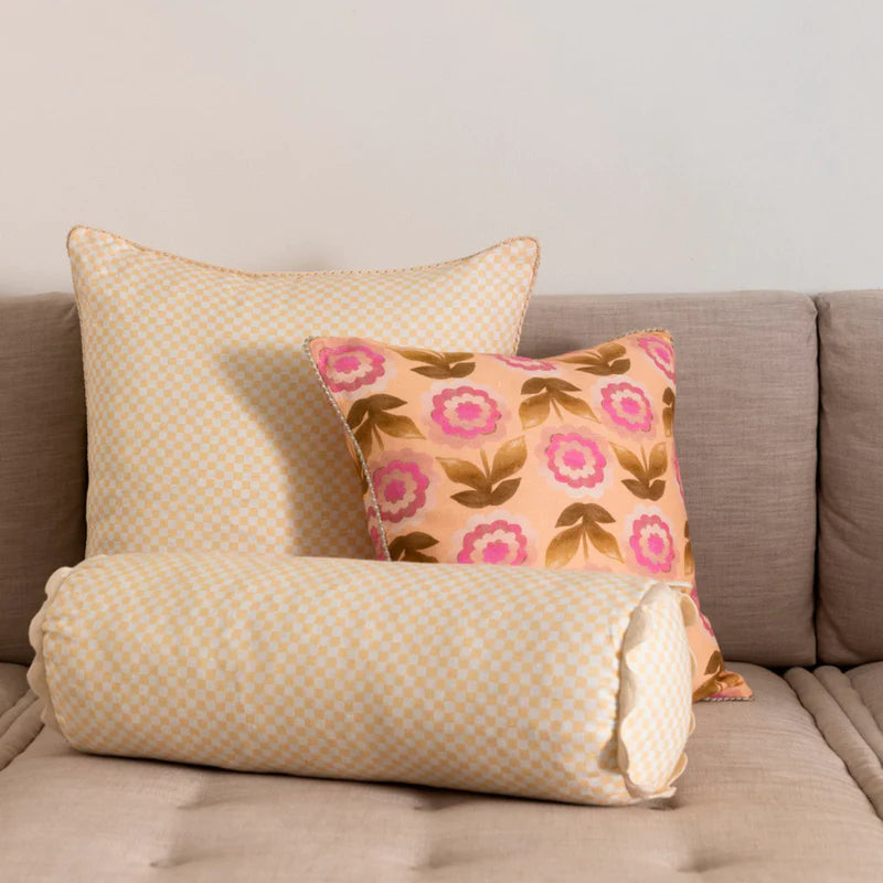 BONNIE & NEIL - TIGGY PINK CUSHION 50CM