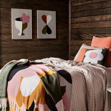 RACHEL CASTLE - KNIT CUSHION - SNOW PEA