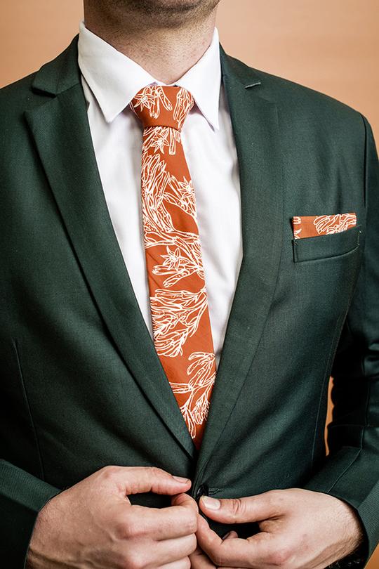 PEGGY & FINN - KANGAROO PAW BURNT ORANGE TIE