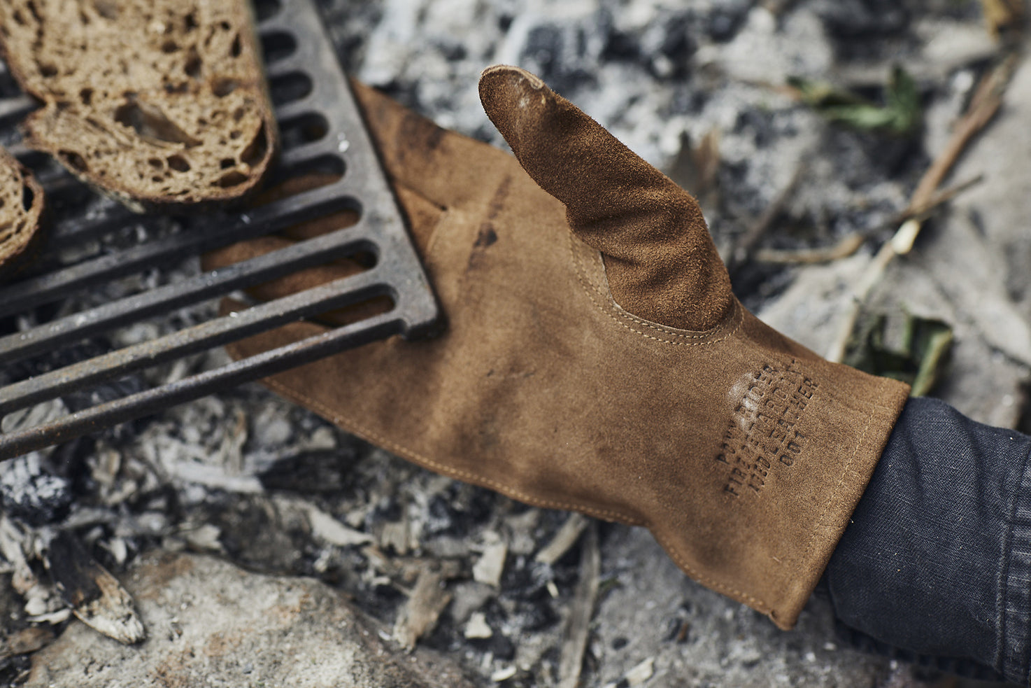 PONY RIDER - FIRE'S UP HEAT RESISTANT GLOVES - GOLDEN TAN LEATHER - O/S
