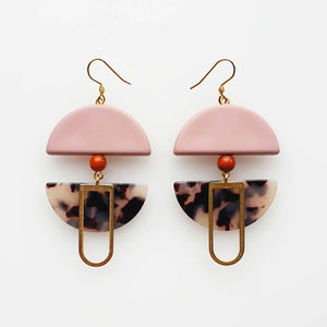 MIDDLE CHILD - HELM EARRINGS - PINK