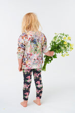 Load image into Gallery viewer, KIP &amp; CO X FLOWER FAIRIES - CANDY TUFT BLACK LEGGINGS
