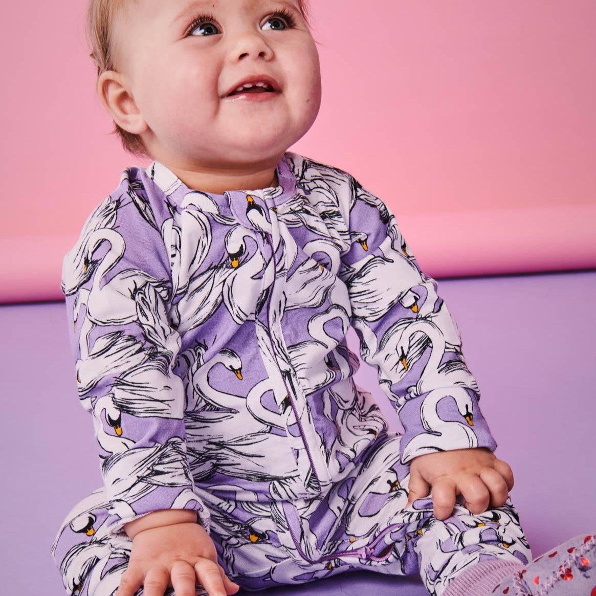 KIP & CO - ORGANIC LONG SLEEVE ZIP ROMPER - SWAN LAKE