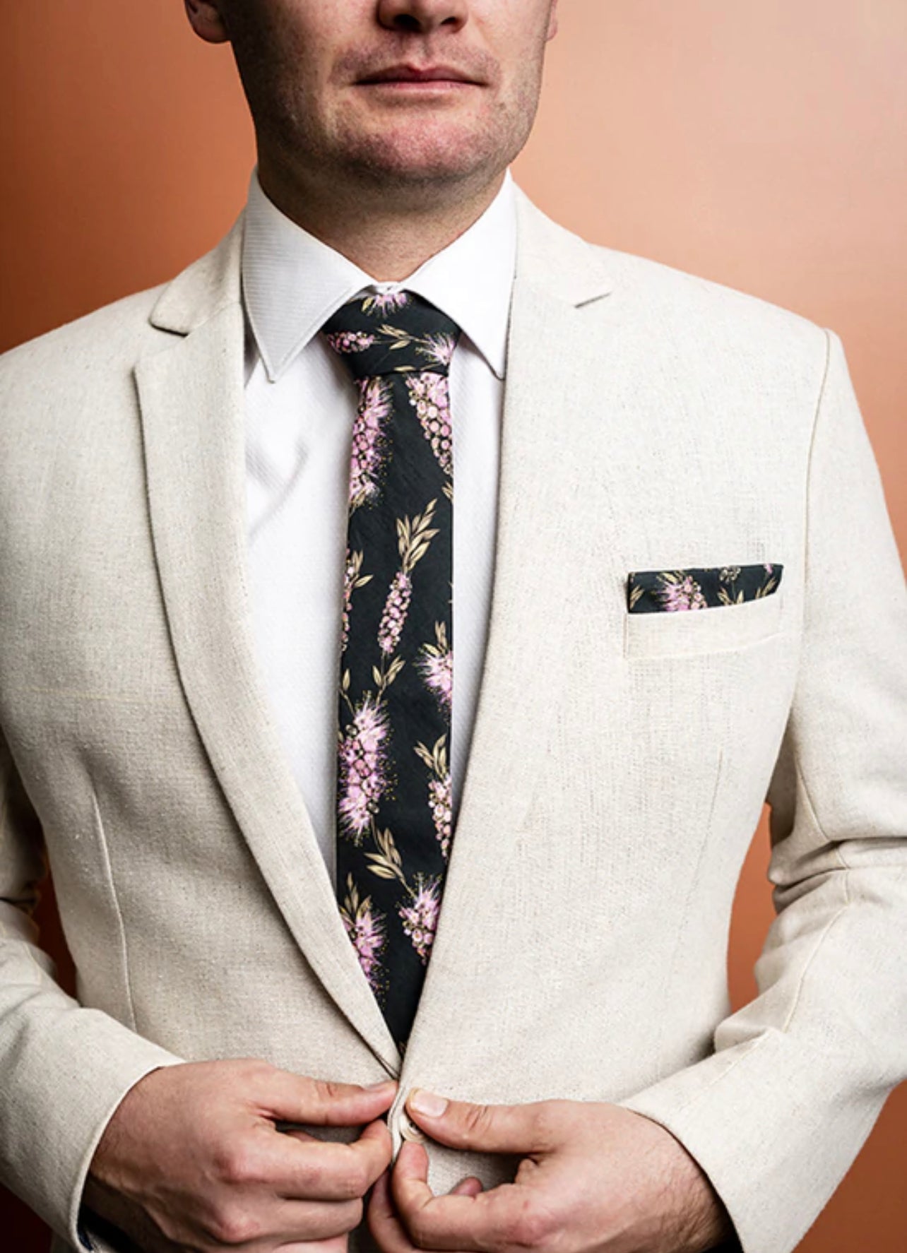 PEGGY & FINN - BOTTLEBRUSH GREEN COTTON TIE